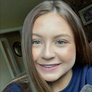 Meet your Posher, Paige